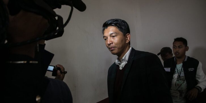 Image à la une de Double nationalité d’Andry Rajoelina : le président malgache convoqué au tribunal ?