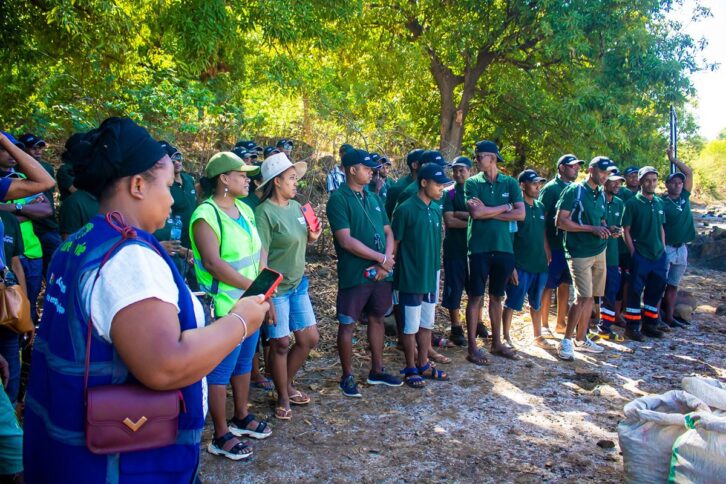Image à la une de ENVIRONNEMENT – Le Groupe Filatex regarnit la forêt de mangrove à Antsiranana