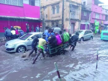 Image à la une de La montée des eaux de pluie de Tanà est une mauvaise habitude toxique.