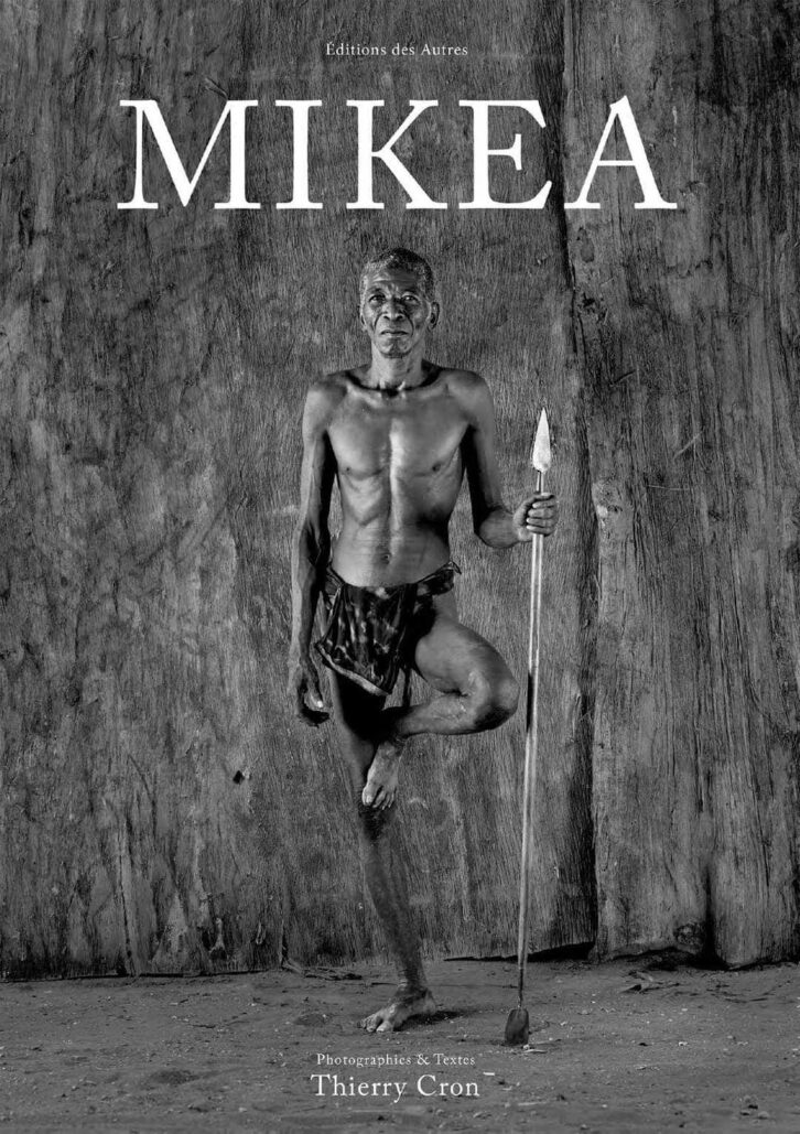 Image à la une de OUVRAGE – « Mikea – Les derniers chasseurs-cueilleurs de Madagascar » de Thierry Cron bientôt en librairie